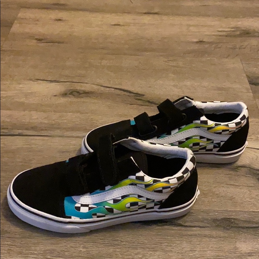 Velcro flame vans